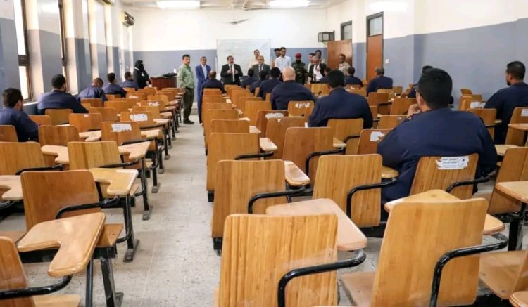 وزير العدل يدشن الامتحانات التحريرية لطلاب السنة الثانية في المعهد العالي للقضاء