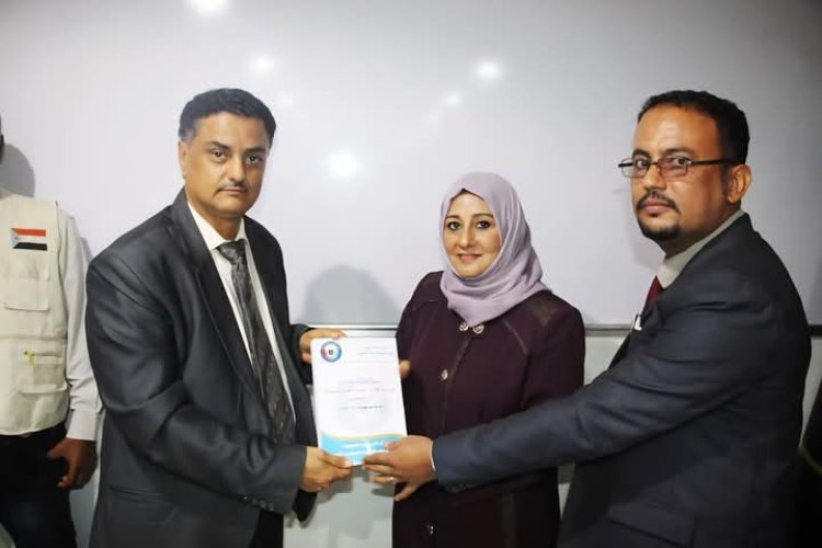 المدحدح يشكر الدكتورة ميسري لتقديمها كمية من المستلزمات الطبية و IOM على توفيره كمية من الادوية لأحور