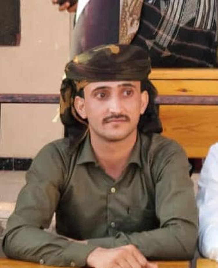 رئيس نادي شباب المسيمير محمود عادل الحوشبي يقدّم دعمًا ماليًا لتشجيع اللاعبين المتميزين بمسابقات إحياء ثورة أكتوبر وفي كل الألعاب الرياضية