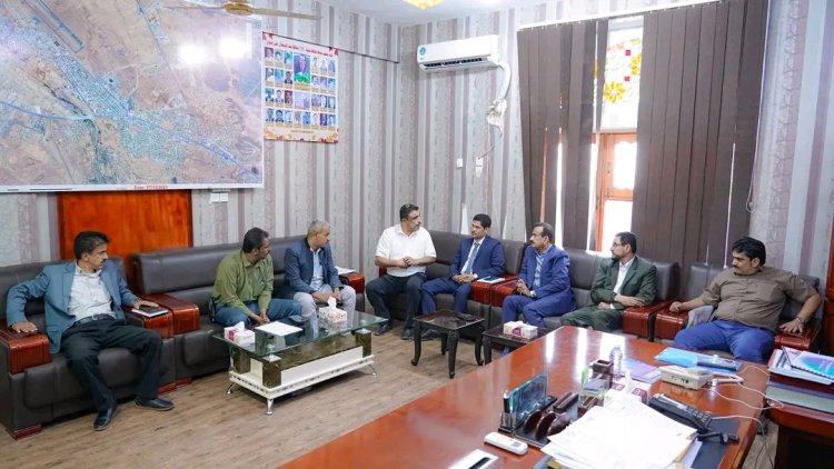 المحافظ بن الوزير يشدّد على أهمية تعزيز التخطيط الحضري ومواكبة التوسع العمراني في مدينة عتق