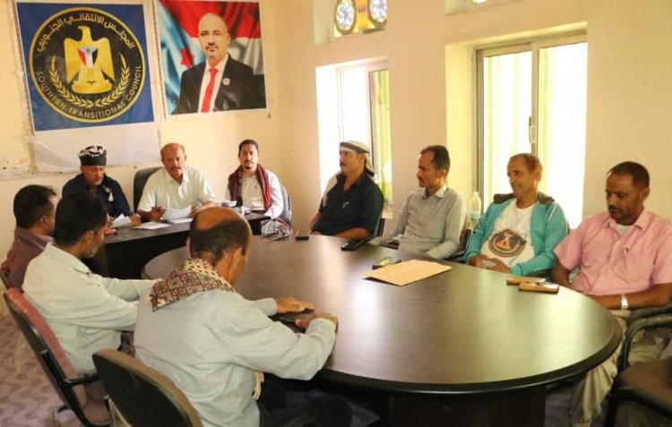 تنفيذية انتقالي حالمين تعقد اجتماعها الدوري لشهر أكتوبر وتشيد بنجاح فعاليات الاحتفال بالذكرى الـ62 لثورة 14 أكتوبر المجيدة