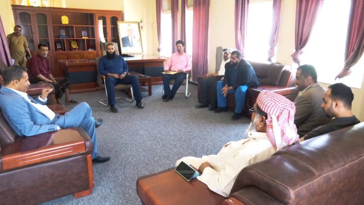 محافظ أبين يوجه بالحفاظ على أراضي الأوقاف وعدم التصرف فيها