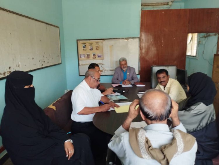 فريق التوجيه والرقابة الرئاسي يزور المعهد الزراعي بخنفر