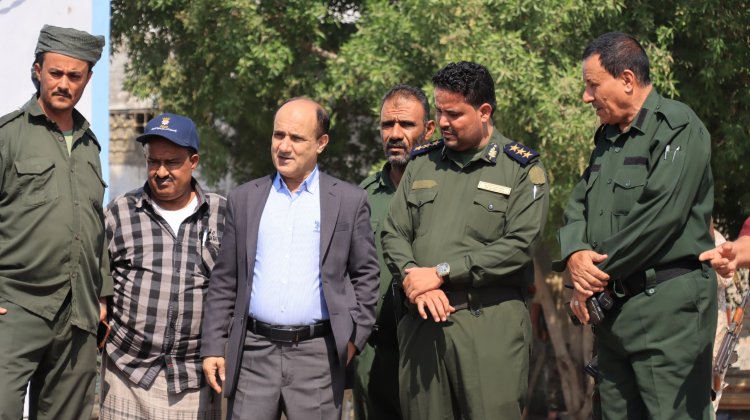 بعد الإنتهاء من تنفيذه.. مدير عام دارسعد يدشن استلام مشروع بناء سجن شرطة بئر فضل