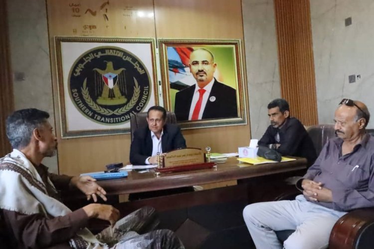 رئيس تنفيذية انتقالي لحج يبحث مع مدير الأحوال المدنية بالحوطة تعزيز عمل بطاقة الهوية