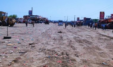 حملة إزالة شاملة للبناء العشوائي مقابل سوق قات الممدارة تحظى بإشادة واسعة من المواطنين في الشيخ عثمان