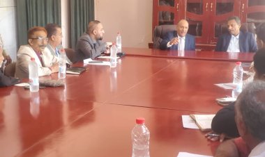 زيارة نائب وزير الصناعة والتجارة إلى أبين تبحث فرص تطوير القطاعين الصناعي والاستثماري بالمحافظة