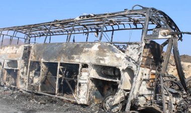 تعرف على حقيقة واقعة حادث حافلة نقل الركاب في عقبة العرقوب بمحافظة أبين .. مصرع 14 شخصًا وإصابة 7 آخرين في حادث مروّع لحافلة بعقبة العرقوب بأبين