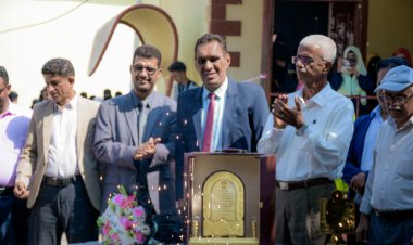 كلية اللغات تحتفي بإنجاز عميدها الدكتور جمال الجعدني لاختياره ضمن أبرز الشخصيات العربية المؤثرة لعام 2025