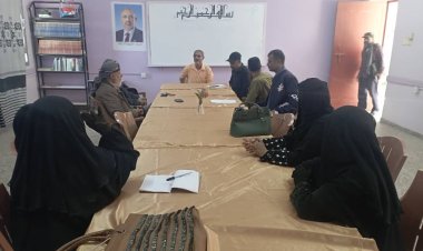 مدير إدارة تربية مديرية الضالع يلتقي بفريق التوجيه التربوي بالمديرية