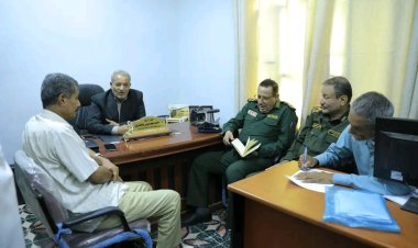 لجنة من وزارة الداخلية تتفقد مصلحة الأحوال المدنية بعدن لتعزيز الشفافية وتحسين الخدمات