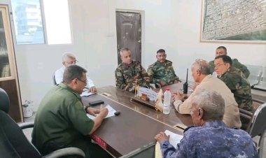 لجنة الإشراف العام تواصل نزولاتها الميدانية لأقسام الشرطة ضمن خطة تنفيذ البرنامج الأمني المكثف في العاصمة عدن