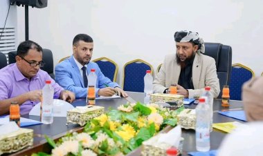 نائب وزير الأوقاف يترأس لقاء موسع لمدراء عموم المديريات وإدارات الأوقاف في عدن