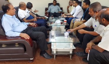 رئيس هيئة مصائد خليج عدن يلتقي ممثلي البرنامج الإنمائي للأمم المتحدة لمناقشة بدء التشغيل التجريبي لمصنع الثلج بمركز حراج الدوكيار