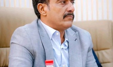 بعد تأهلهم إلى نهائي كأس العاصمة عدن.. مدير عام خورمكسر يقدّم مليوني ريال ويعلن إدراج مشروع توسعة نادي الجلاء ضمن خطة 2026