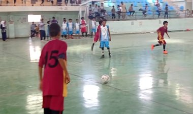 بطولة مدارس لحج الاهلية لكرة الصالات منافسة قوية وتأهل مستحق