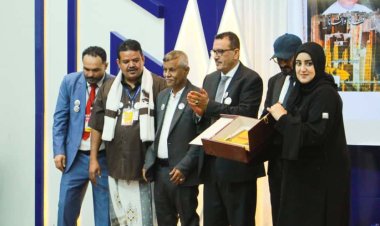 مدير عام شبام يشهد حفل إشهار وتوزيع كتاب بدوي زبير فنانًا وإنسانًا تخليدًا لمسيرة جوهرة الطرب بدوي زبير