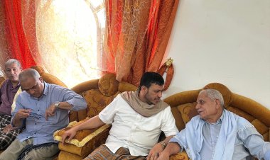 عدن: عضو مجلس القيادة الرئاسي، الدكتور عبدالله العليمي يزور منتدى باصره الثقافي