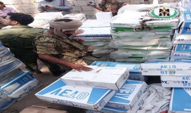 قوات حزام لحج تضبط مخازن لبيع وتوزيع مواد مهربة