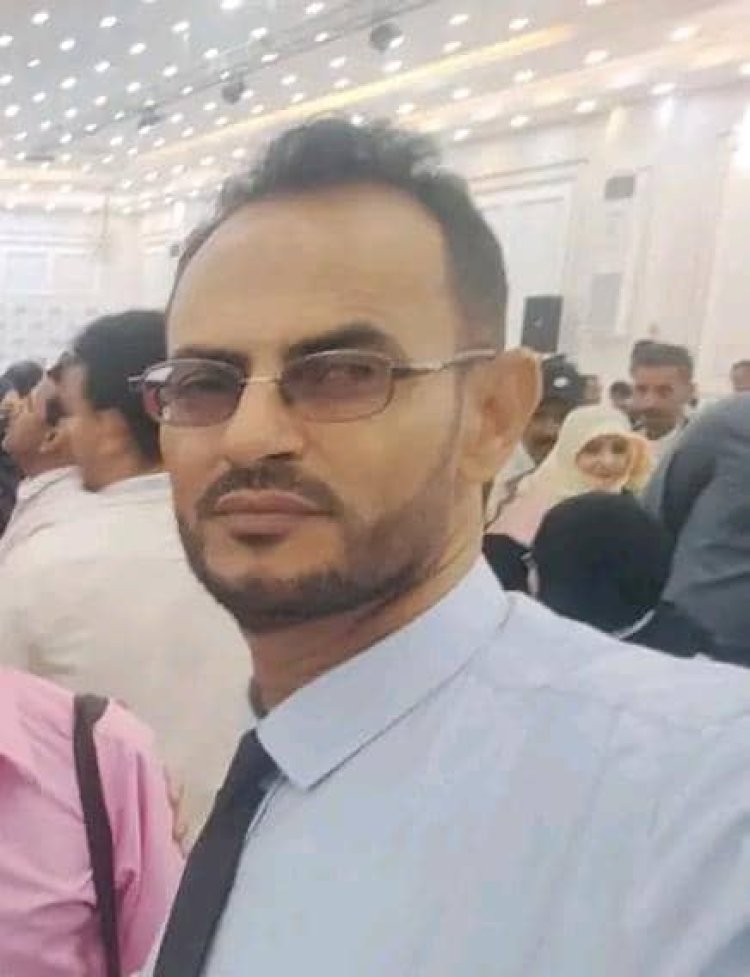 إلى دولة رئيس الحكومة بن بريك: قليل الزيف يُسكر .. فكيف بكثيره؟