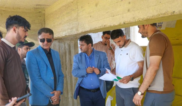 الشاذلي و معاوية يدشنان مشروع تأهيل ملعب نادي وحدة عدن بالعشب الصناعي المعتمد من الفيفا