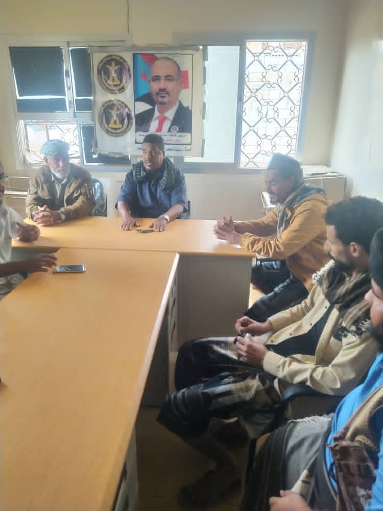 رئيس تنفيذية انتقالي زنجبار يعقد سلسلة لقاءات لتعزيز العمل المجتمعي والخدمي في المديرية