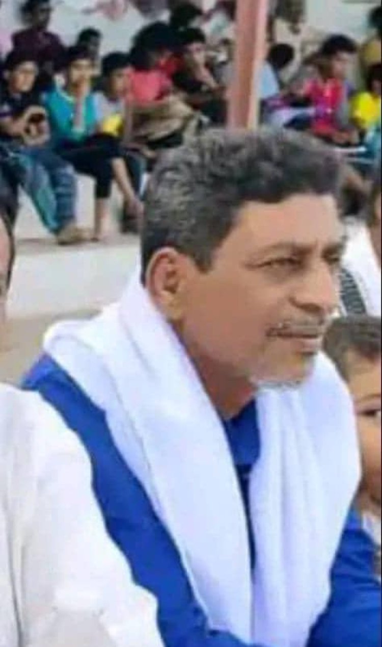 المناضل صالح سالم أبو الشباب يدعو إلى تعشيب ملعب الفقيد نصيب عوض بزنجبار