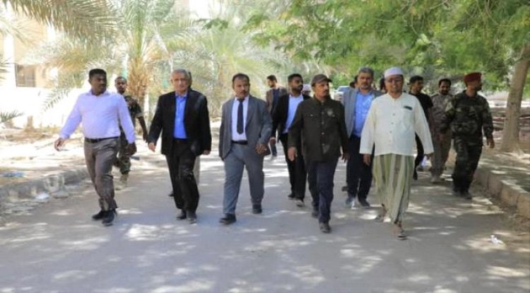 محافظ حضرموت يتفقد سير الأعمال الإنشائية في المبنى الجديد لثانوية الصبان للبنين بسيئون