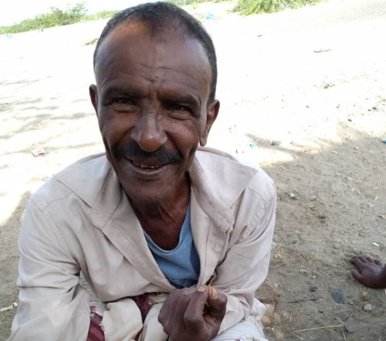 رئيس تنفيذية انتقالي زنجبار يعزي الاستاذ عارف لخبج  في وفاة أخيه