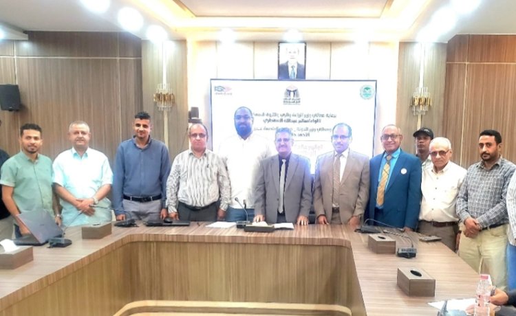 وزارة الزراعة تدشن أولى فعالياتها لإقامة المهرجان الوطني الأول للعسل في عدن