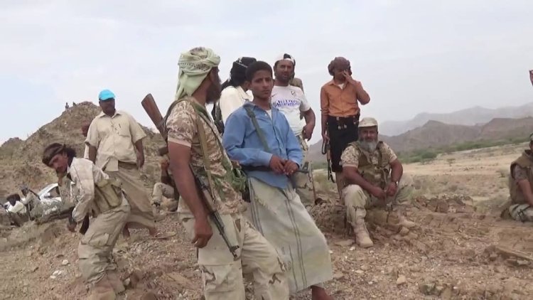 عبدالرقيب السنيدي... الصوت الحر والمقاتل حين تخلّى الكثيرون