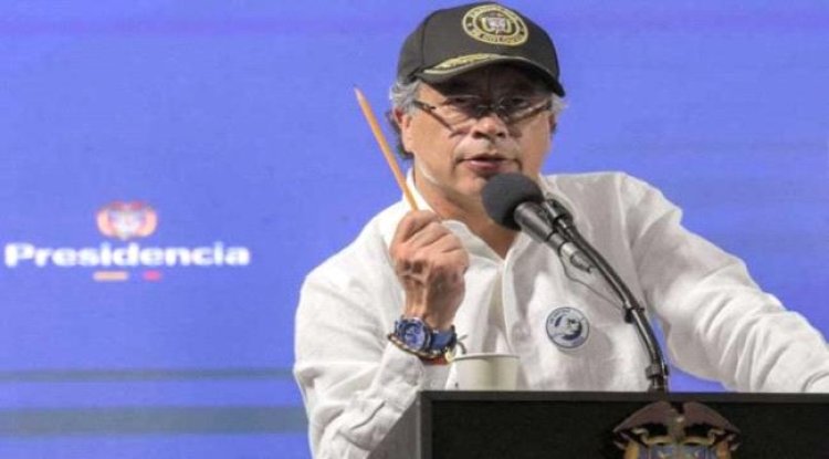 الرئيس الكولومبي يتهم وزير الخارجية الأمريكي بالتخطيط سر لايداعه بالسجن