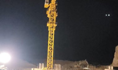 تركيب الرافعة البرجية Tower crane في سد البوابات لسد حسان الاستراتيجي بأبين