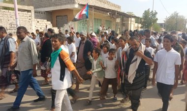 مسيرة جماهيرية حاشدة في زنجبار دعما وتفويضا للقوات الحنوبية لتحرير وادي حضرموت