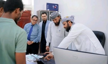 نائب وزير الأوقاف يتفقد قطاعات الوزارة ويطّلع على سير التعليم في المعهد العالي للإرشاد بعدن