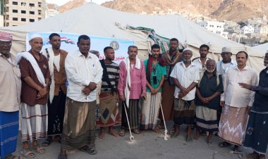 استجابة لدعوة تنفيذية انتقالي حضرموت أبناء بروم ميفع يشاركون في مخيم الاعتصام المفتوح بالمكلا