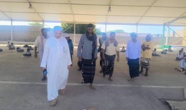 انتقالي أحور والسلطة المحلية يدشّنان امتحانات الفصل الدراسي الأول في عدد من مدارس المديرية