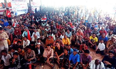 أبناء أبين يواصلون اعتصامهم المفتوح للمطالبة بإعلان دولة الجنوب العربي