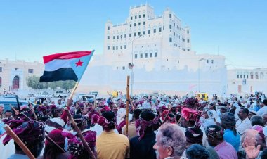 احتفاء بتحرير وادي وصحراء حضرموت حافة السحيل للألعاب الشعبية الشبواني تنظم ريحة في لعبة الشبواني