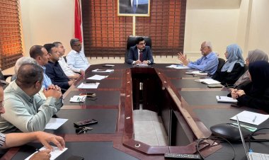 نائب وزير المياه والبيئة يترأس اجتماعاً لمناقشة إعداد موازنة وخطط المشاريع للعام 2026م