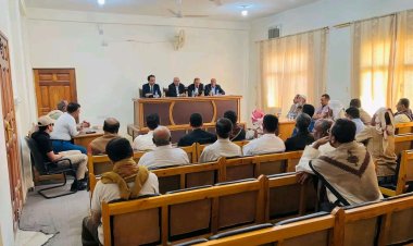 الكثيري وباعوم يتفقدان سير العمل في المجمع القضائي بسيئون