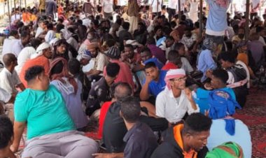 لليوم الحادي عشر على التوالي.. إقبال جماهيري واسع على مخيم الاعتصام المفتوح بالمكلا واللجنة الصحية تؤكد استقرار الوضع الصحي