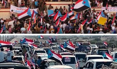 موكب أبين الجماهيري يحتشد في ساحة الحرية بعدن تأكيدًا على مطلب استعادة الدولة