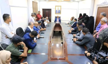 قيادة وكوادر ديوان عام وزارة الشباب والرياضة يصدرون بيان يؤكدون فيه تأييدهم لكافة القرارات التي اتخذها المجلس الانتقالي الجنوبي