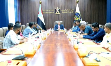 هيئة الشؤون الاجتماعية تحيي الاصطفاف الوطني للاتحادات والنقابات ومنظمات المجتمع المدني بكافة ساحات الاعتصام في الجنوب