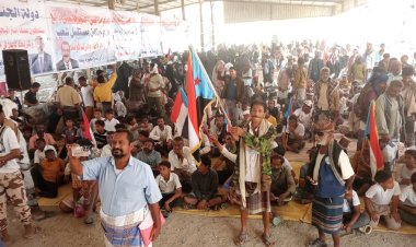 زنجبار تواصل اعتصامها المفتوح بزخم شعبي.