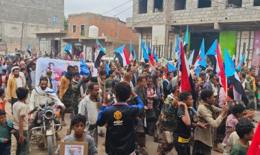 مسيرة جماهيرية ومهرجان حاشد في المسيمير احتفاء بانتصارات القوات الجنوبية والمطالبة بإعلان دولة الجنوب
