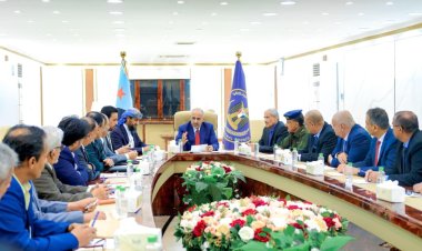 القيادة التنفيذية العُليا تناقش الجهود المبذولة لتأمين الخدمات للمواطنين ومراقبة أسعار الصرف