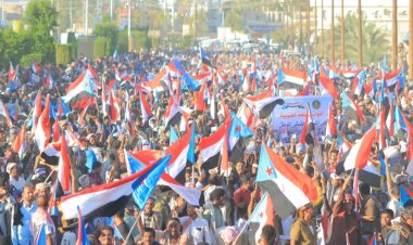 أبناء حضرموت يحتشدون في مدينة سيئون بمليونية النصر وإعلان دولة الجنوب العربي