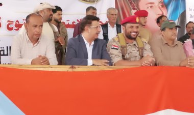 بحضور فريق التوجيه والرقابة الرئاسي.. تواصل فعاليات مخيم الاعتصام المفتوح في زنجبار